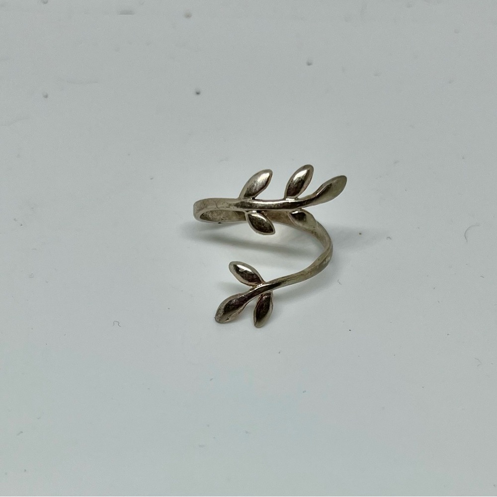 Sterling Silver Leaf Vine Ring - image 2